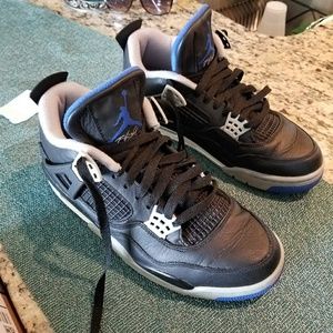 Air Jordan 4 Retro "Alternate"